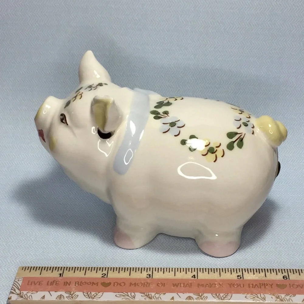 Vintage Smiling Pig Blue And Floral Design - Picture 13 of 15